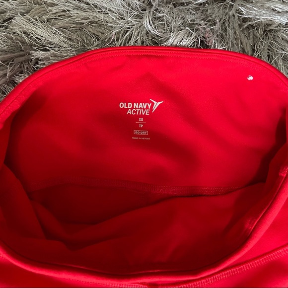 Old Navy Active girls red and white go dry high waisted pants. Size XS. Used. - Picture 8 of 8